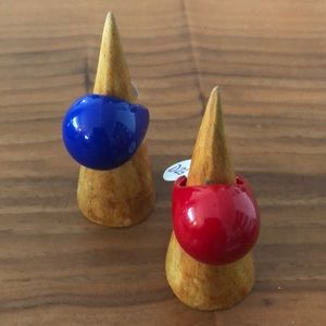 Vintage lucite bubble rings